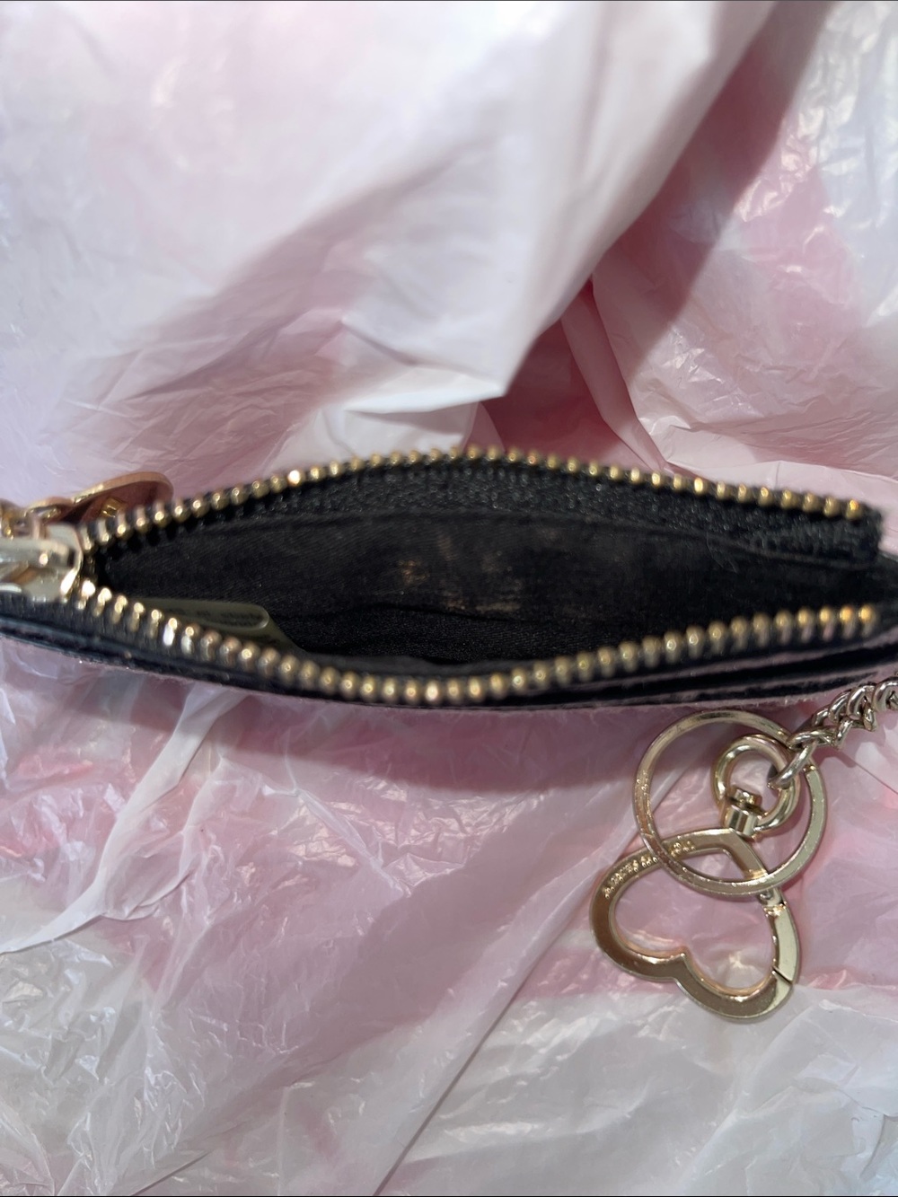 Victoria’s Secret Pink Gold Heart Card Wallet - Picture 5 of 5